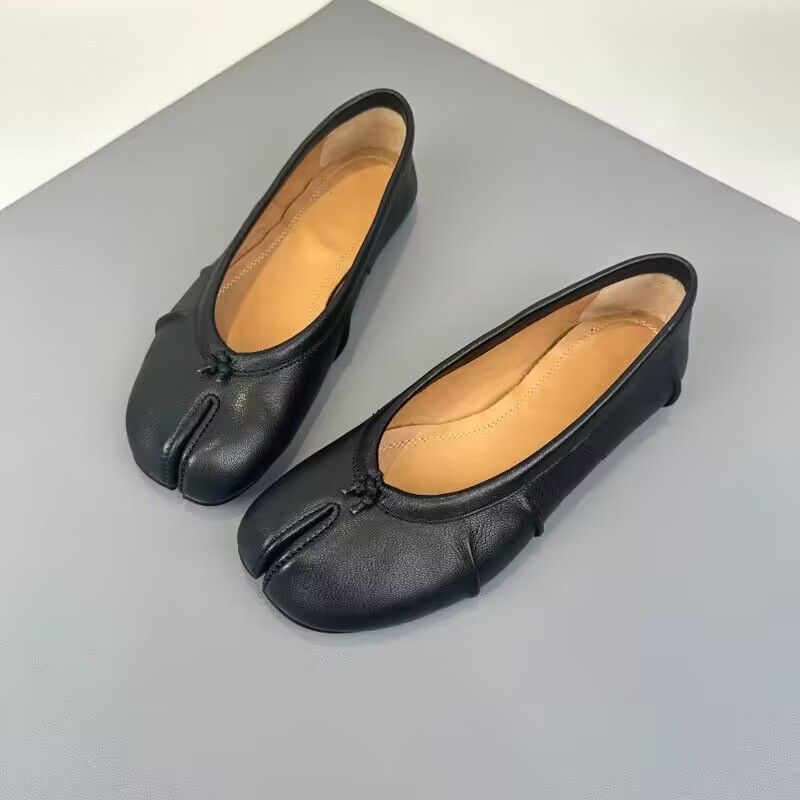 Women'S Fashion Walking Shoes - Sepatu Flat Split Toe Wanita Retro