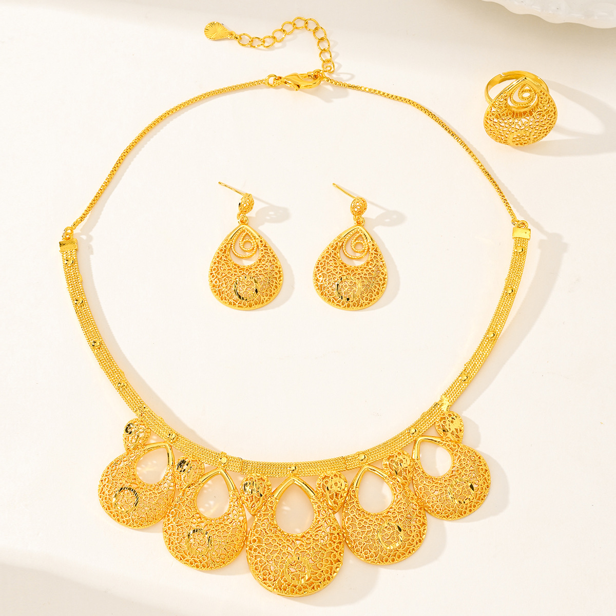 Women'S Fashion Rings Gold - Perhiasan Set Kalung Anting Cincin Berlapis
