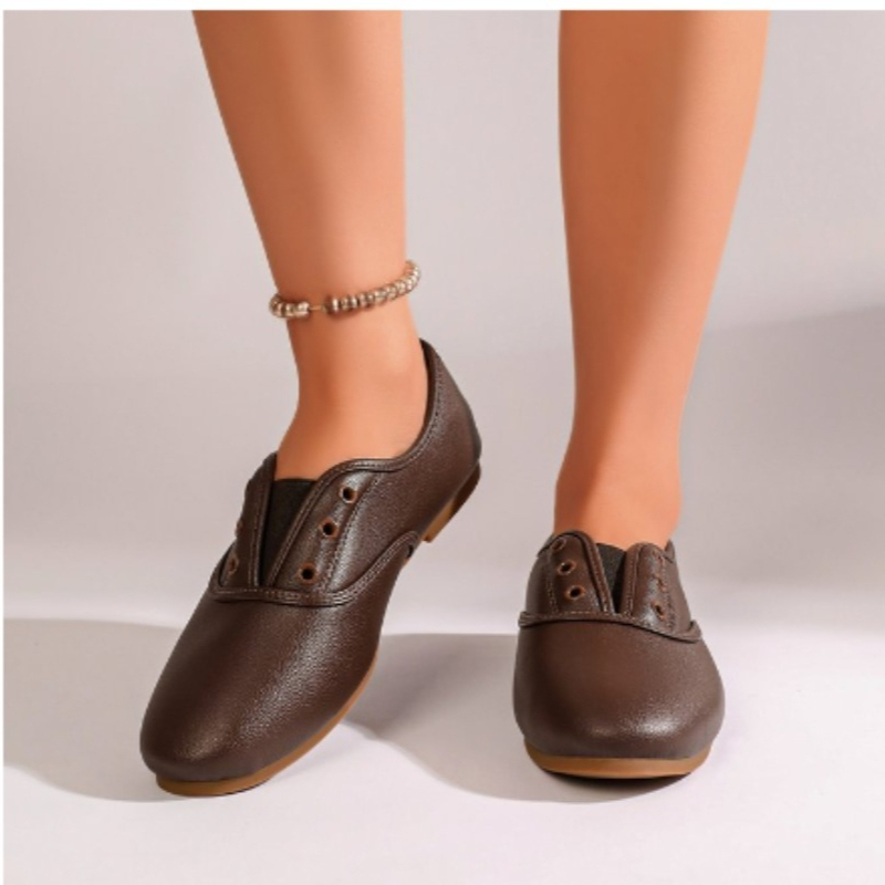 Women Fashion Heels - Sepatu Santai dan Sepatu Hak Bulat
