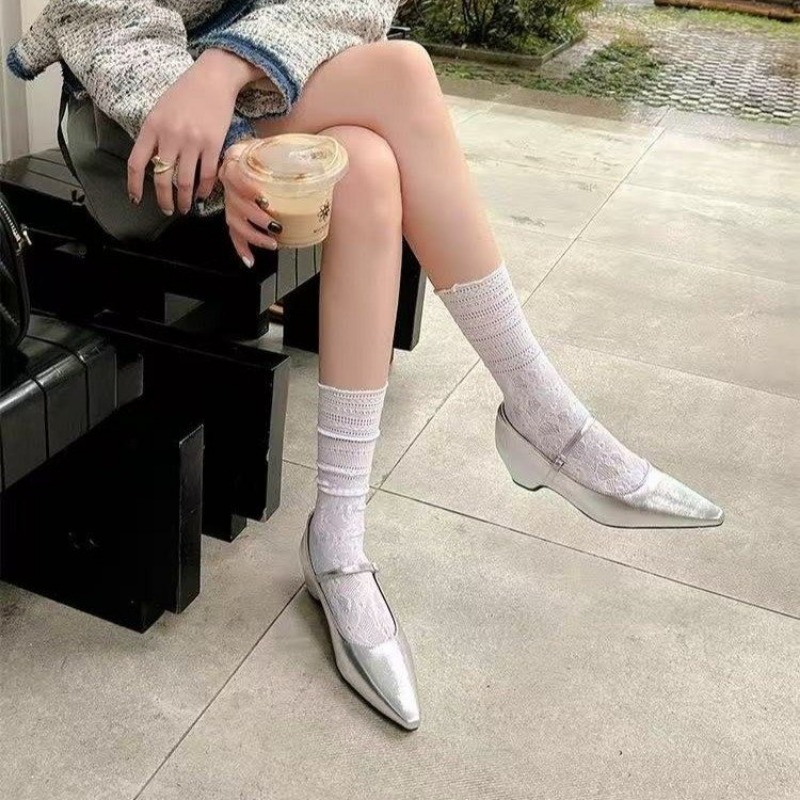 Sepatu Wanita Model Terbaru 20 - Women Fashion Heels ulasan dan harga